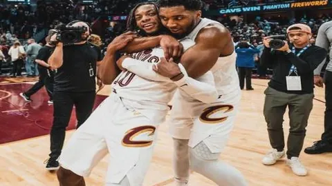 歐文：感謝與兄弟共度艱難奮戰的時刻，堅持不懈的我們永不放棄